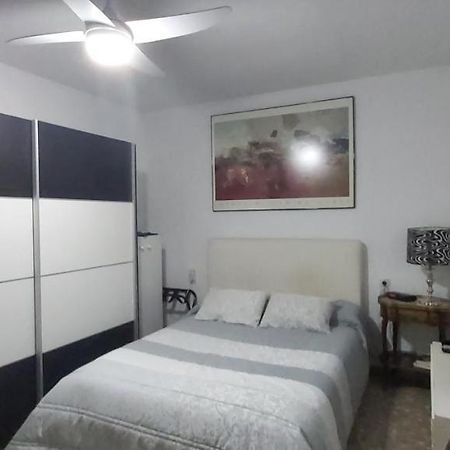 Lola.- Habitacion De Matrimonio, Con Bano Privado Granada Dış mekan fotoğraf