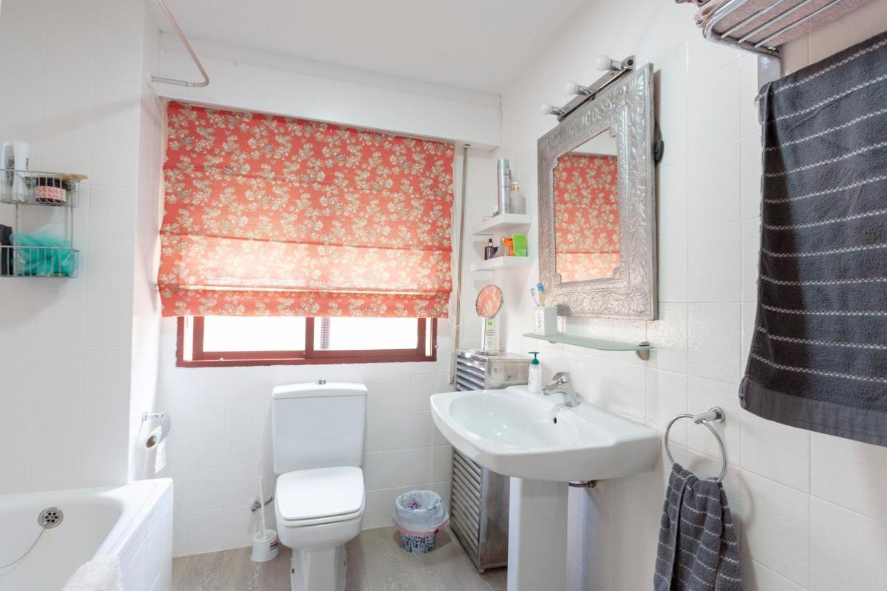 Lola.- Habitacion De Matrimonio, Con Bano Privado Granada Dış mekan fotoğraf